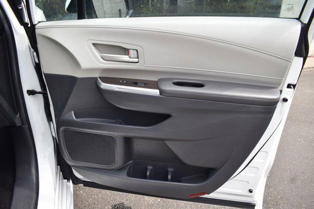 used 2024 Toyota Sienna car, priced at $32,496