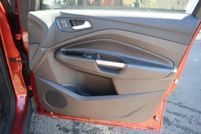 used 2016 Ford Escape car, priced at $5,298