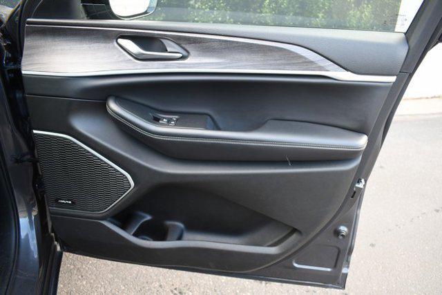 used 2022 Jeep Grand Cherokee L car, priced at $27,998