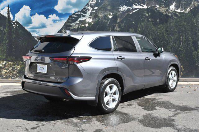 used 2024 Toyota Highlander car, priced at $33,796