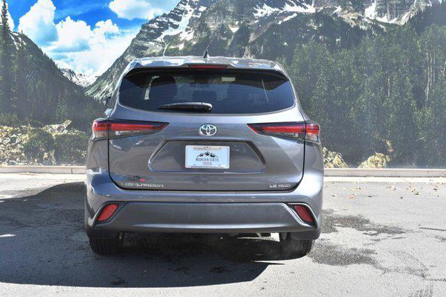used 2024 Toyota Highlander car, priced at $33,796