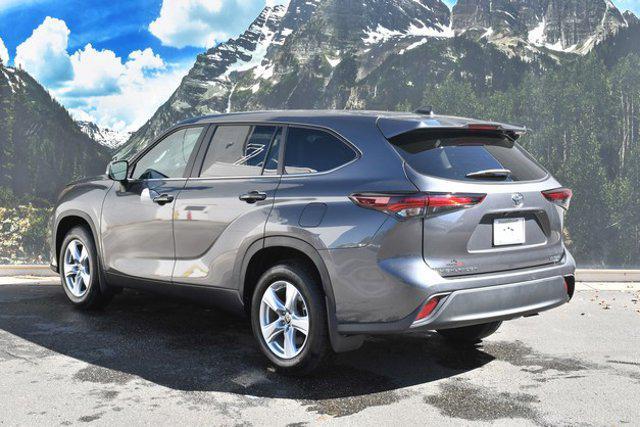 used 2024 Toyota Highlander car, priced at $33,796