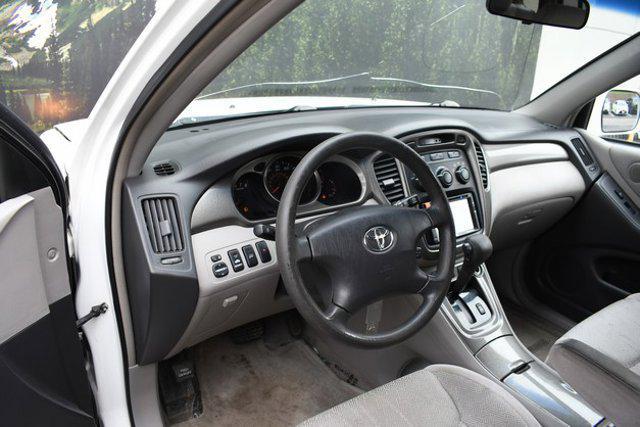 used 2003 Toyota Highlander car, priced at $5,998