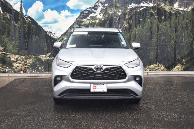used 2024 Toyota Highlander car, priced at $32,296