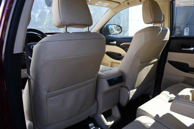 used 2017 Toyota Highlander car, priced at $17,298