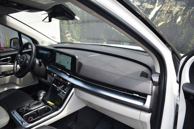 used 2023 Kia Carnival car, priced at $33,996