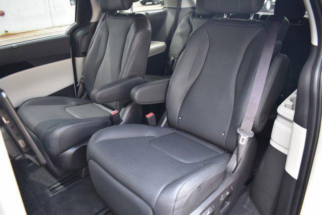 used 2023 Kia Carnival car, priced at $33,996