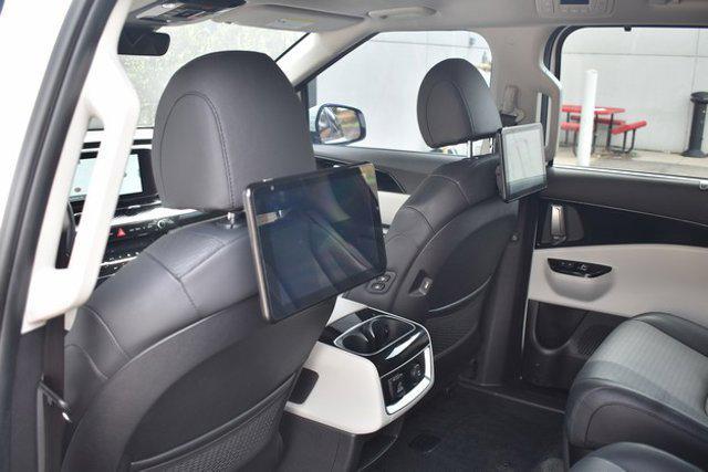 used 2023 Kia Carnival car, priced at $33,996
