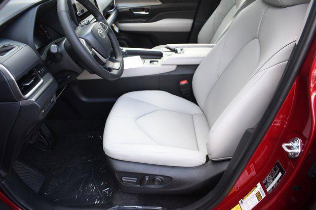 new 2026 Toyota Grand Highlander car, priced at $48,081
