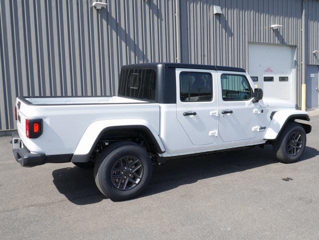 new 2024 Jeep Gladiator car, priced at $46,111