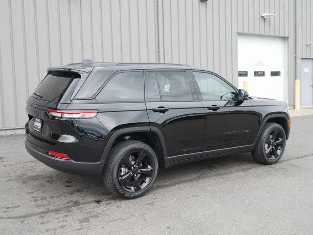 new 2024 Jeep Grand Cherokee car, priced at $43,844