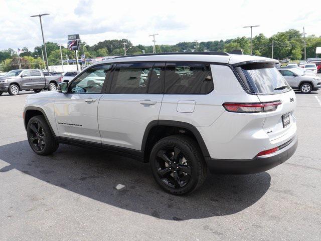 new 2024 Jeep Grand Cherokee L car, priced at $44,604