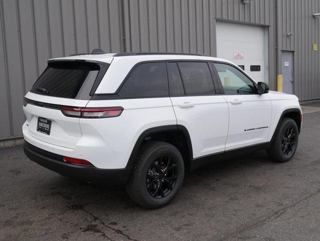 new 2025 Jeep Grand Cherokee car, priced at $40,648