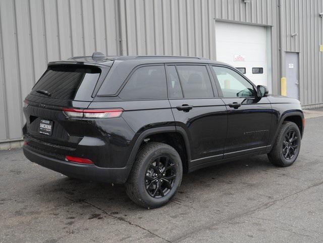 new 2025 Jeep Grand Cherokee car, priced at $43,384