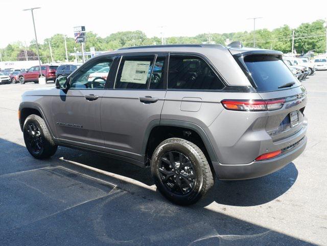 new 2024 Jeep Grand Cherokee car, priced at $41,914