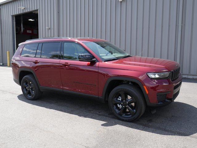 new 2024 Jeep Grand Cherokee L car, priced at $44,604