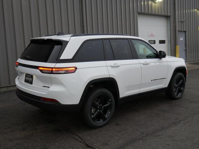 new 2025 Jeep Grand Cherokee car, priced at $52,252