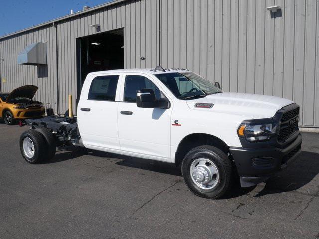 new 2024 Ram 3500 car, priced at $60,857