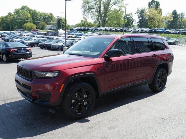 new 2024 Jeep Grand Cherokee L car, priced at $44,604