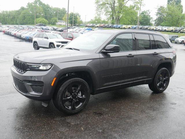 new 2024 Jeep Grand Cherokee car, priced at $46,094