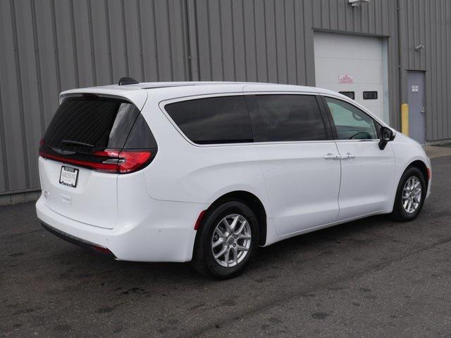 used 2023 Chrysler Pacifica car, priced at $35,900