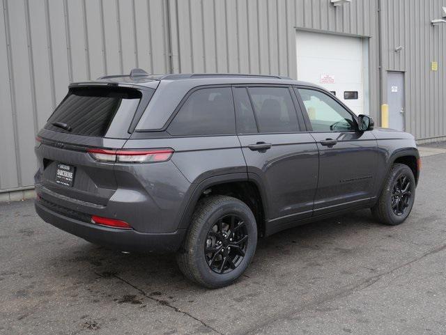 new 2025 Jeep Grand Cherokee car, priced at $43,384