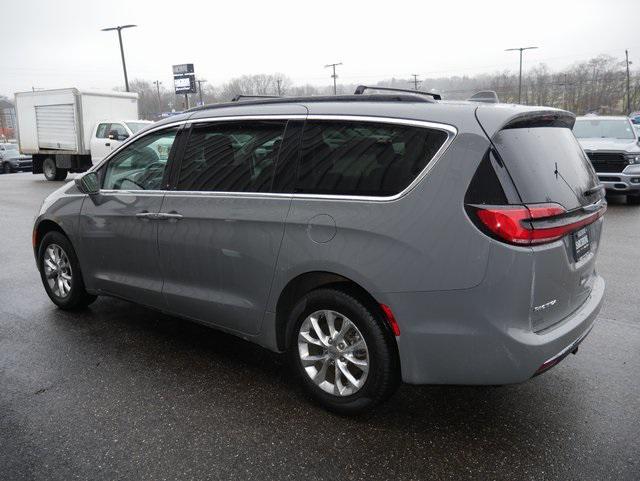 used 2022 Chrysler Pacifica car, priced at $34,000