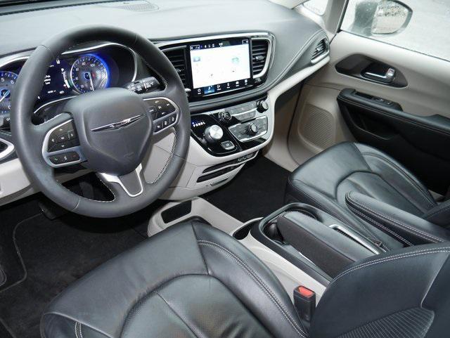 used 2022 Chrysler Pacifica car, priced at $34,000