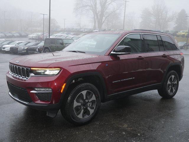 new 2024 Jeep Grand Cherokee car, priced at $49,401