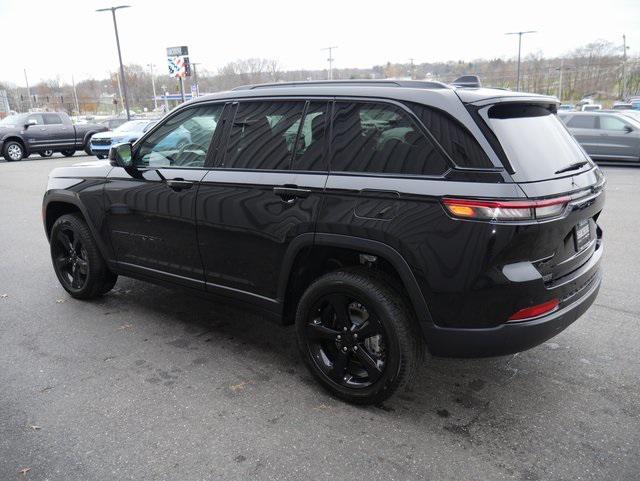 used 2024 Jeep Grand Cherokee car, priced at $43,500