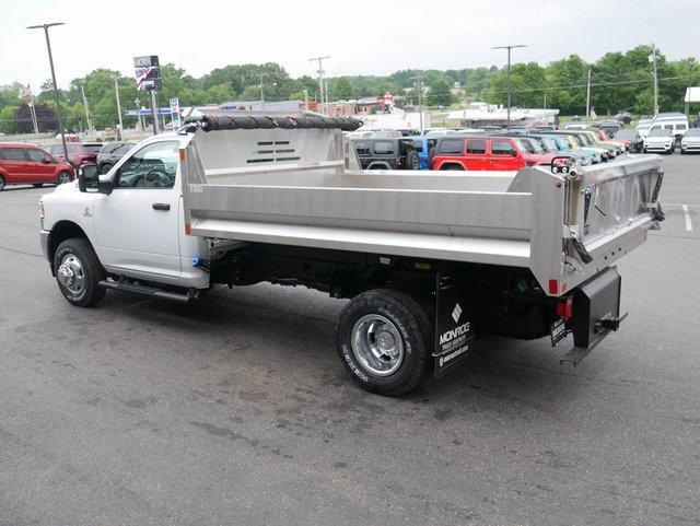 new 2024 Ram 3500 car, priced at $78,689