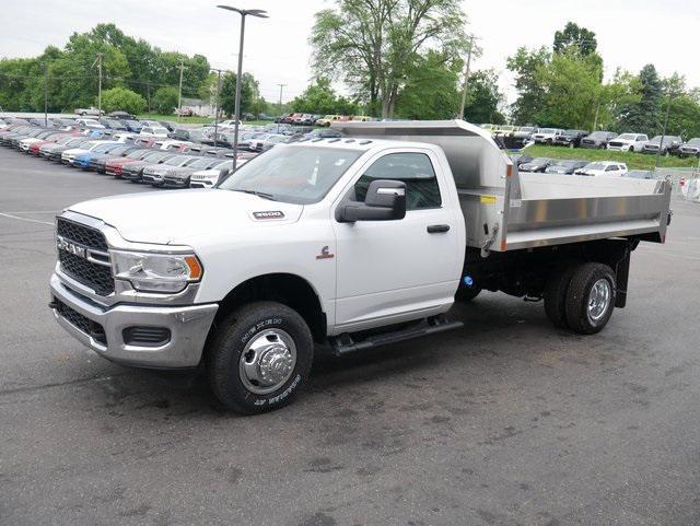 new 2024 Ram 3500 car, priced at $78,689