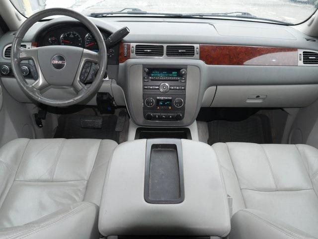 used 2010 GMC Yukon XL car, priced at $6,500