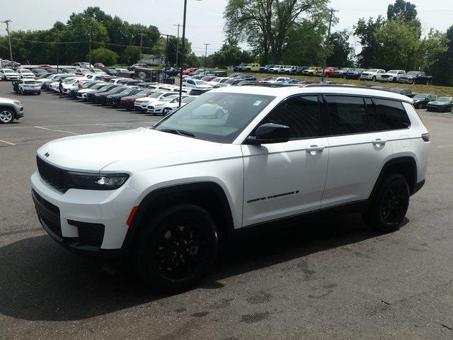 new 2024 Jeep Grand Cherokee L car, priced at $44,088