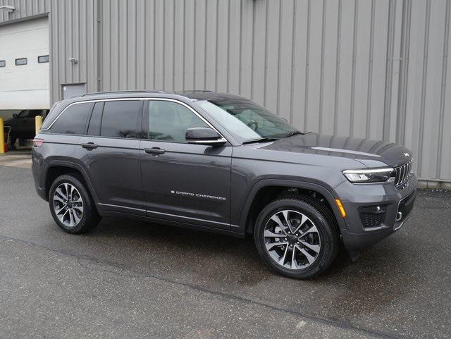 new 2025 Jeep Grand Cherokee car, priced at $61,476