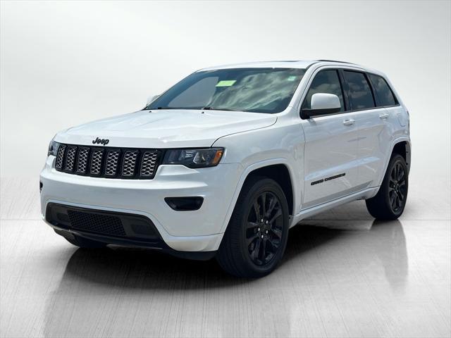 used 2022 Jeep Grand Cherokee car, priced at $31,988