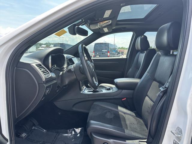 used 2022 Jeep Grand Cherokee car, priced at $31,988