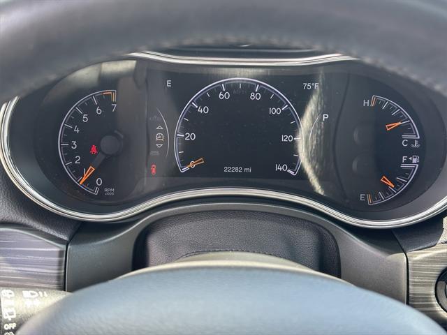 used 2022 Jeep Grand Cherokee car, priced at $31,988