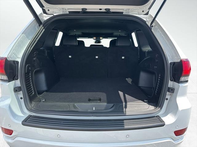 used 2022 Jeep Grand Cherokee car, priced at $31,988