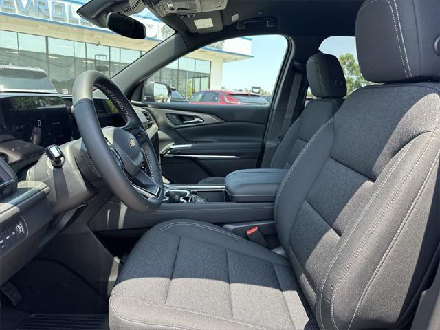 new 2025 Chevrolet Traverse car, priced at $45,463