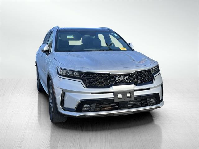 used 2022 Kia Sorento Plug-In Hybrid car, priced at $33,477