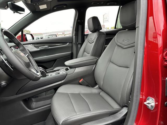 new 2025 Cadillac XT6 car, priced at $60,940