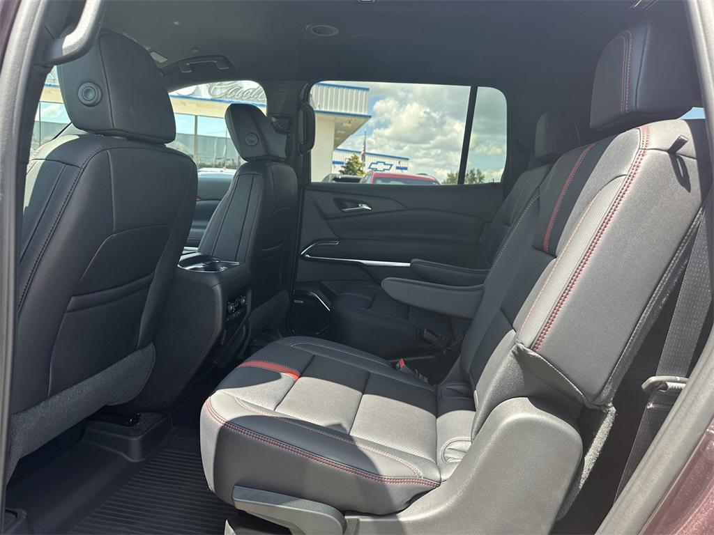 new 2026 Chevrolet Traverse car, priced at $58,912
