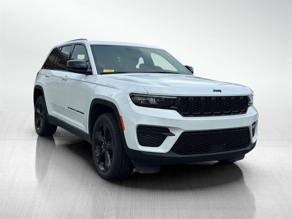 used 2023 Jeep Grand Cherokee car, priced at $32,488
