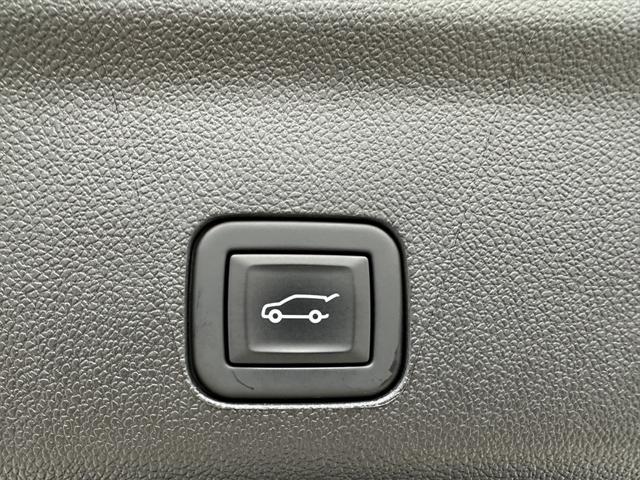 used 2022 Chevrolet Tahoe car, priced at $56,477