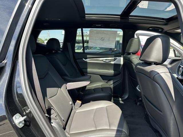 new 2025 Cadillac XT6 car, priced at $63,665