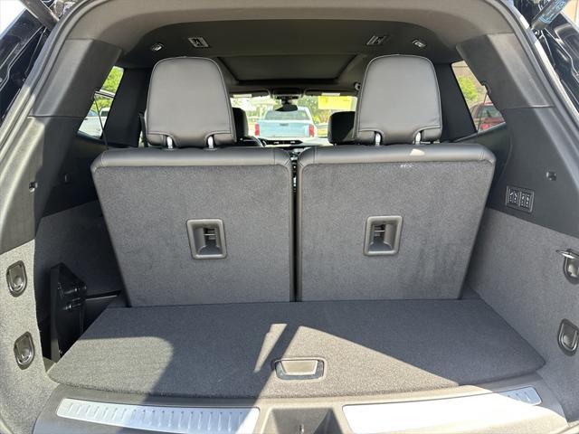 new 2025 Cadillac XT6 car, priced at $63,665