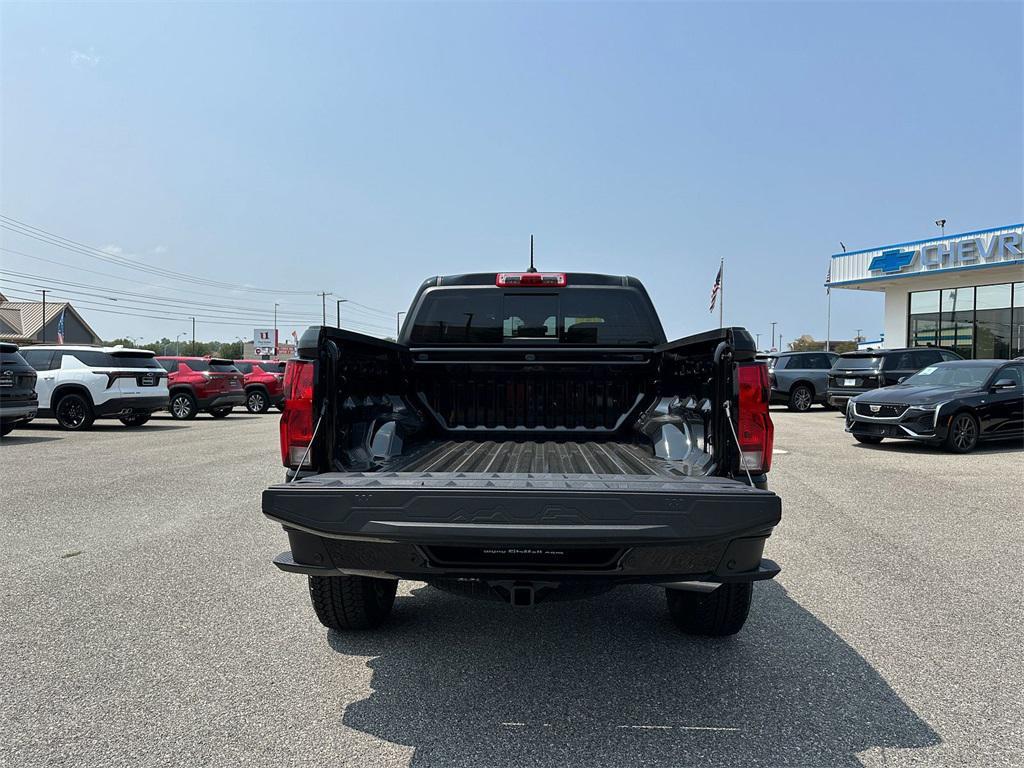 new 2026 Chevrolet Colorado car, priced at $48,385