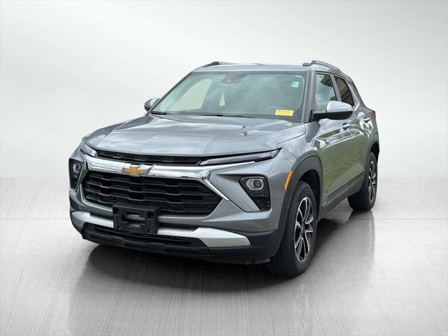 used 2025 Chevrolet TrailBlazer car, priced at $27,977