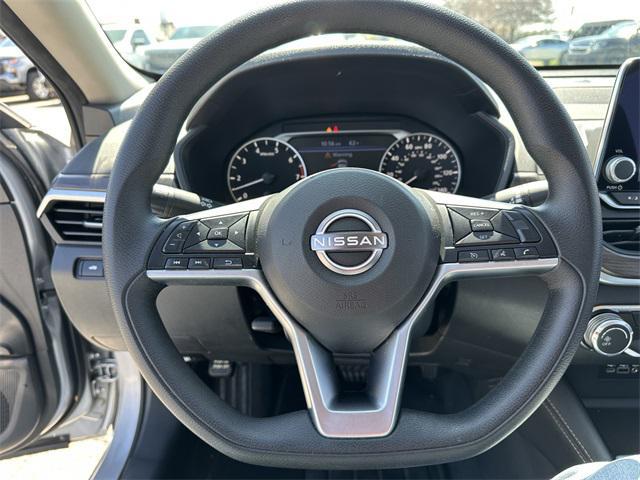 used 2023 Nissan Altima car, priced at $19,477
